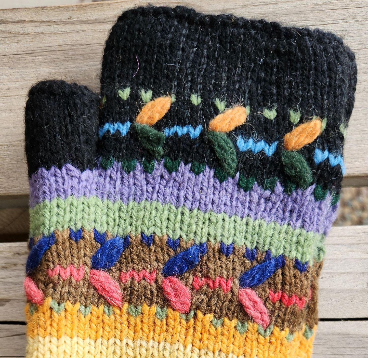 Artesania &quot;Fall&quot;, style: Gauntlet, Color: Black