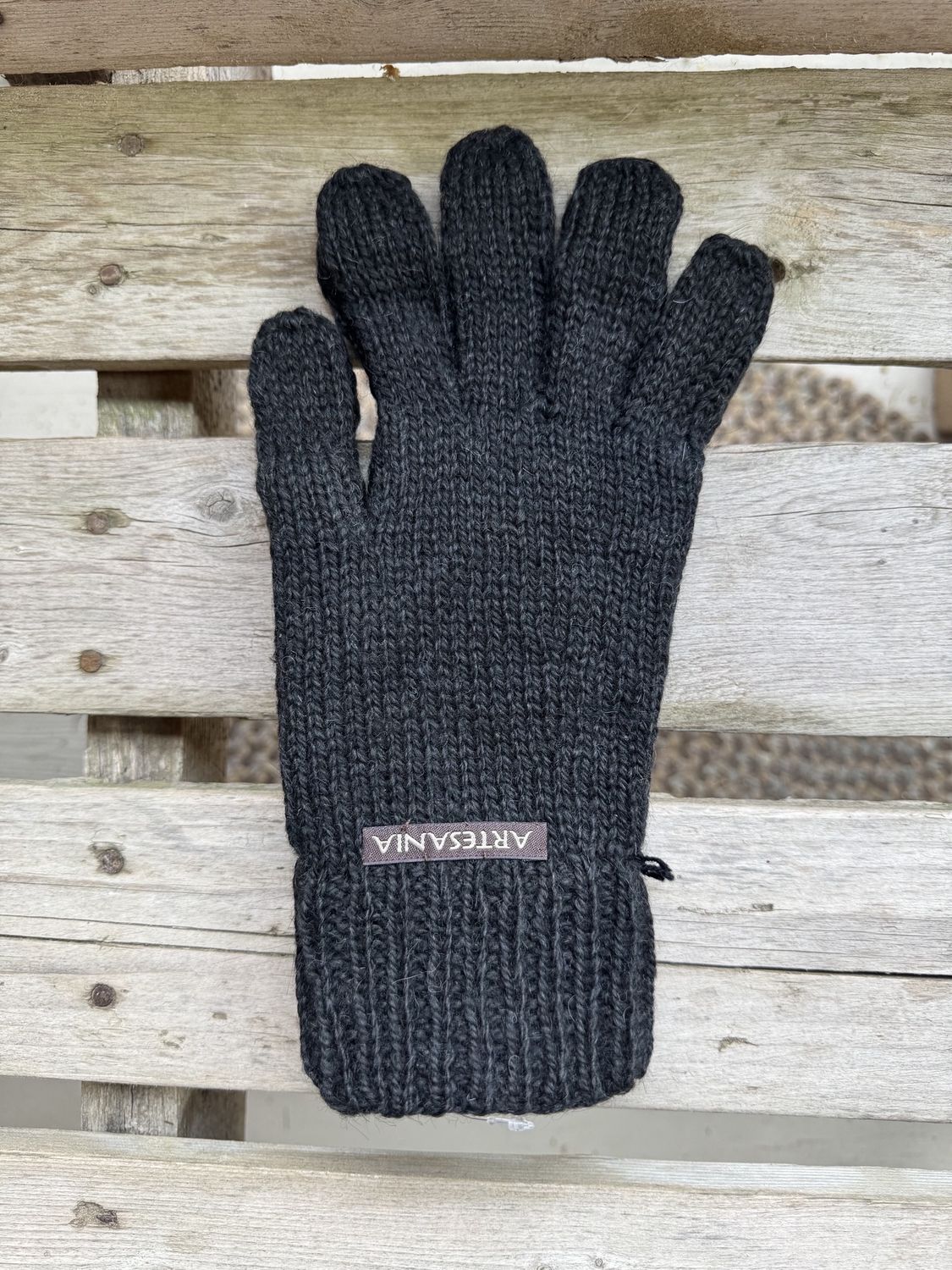 Artesania Natural Glove, Color: Black