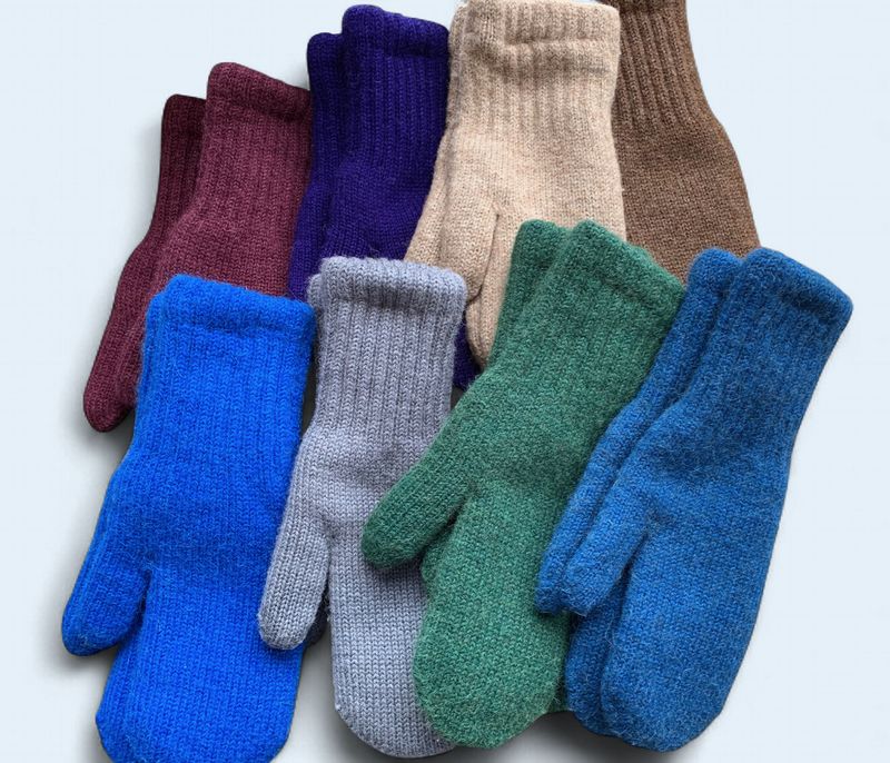 Boucle Mittens