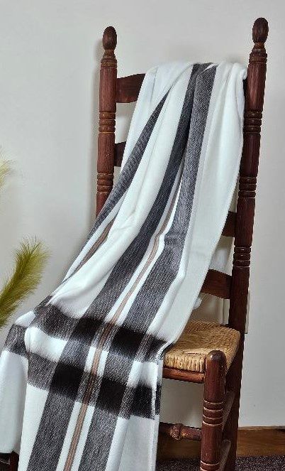Funky Throws, Color: Metro