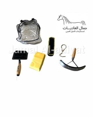 عدة تنظيف(معدون وخشب) / حمام