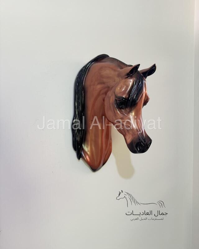 تمثال راس الحصان العربي الاصيل