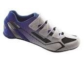 GIANT BOLT SHOES