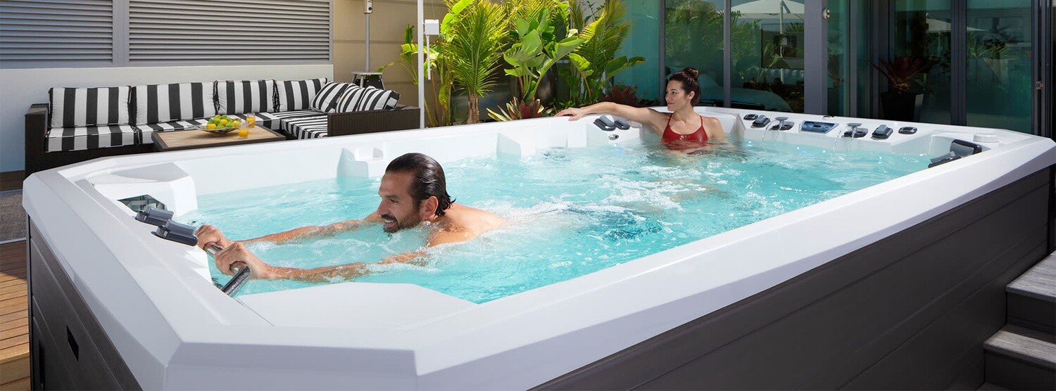 Marquis V150W atv swim spa and step & cover