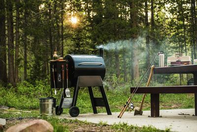 TRAEGER GRILL