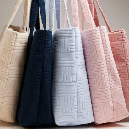 Grid Pattern Tote
