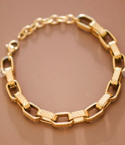 18k Box Chain Brac Tarnish Free