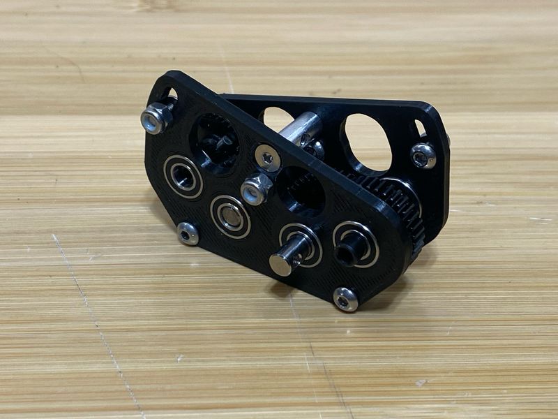DV8 offset dual-motor transmission