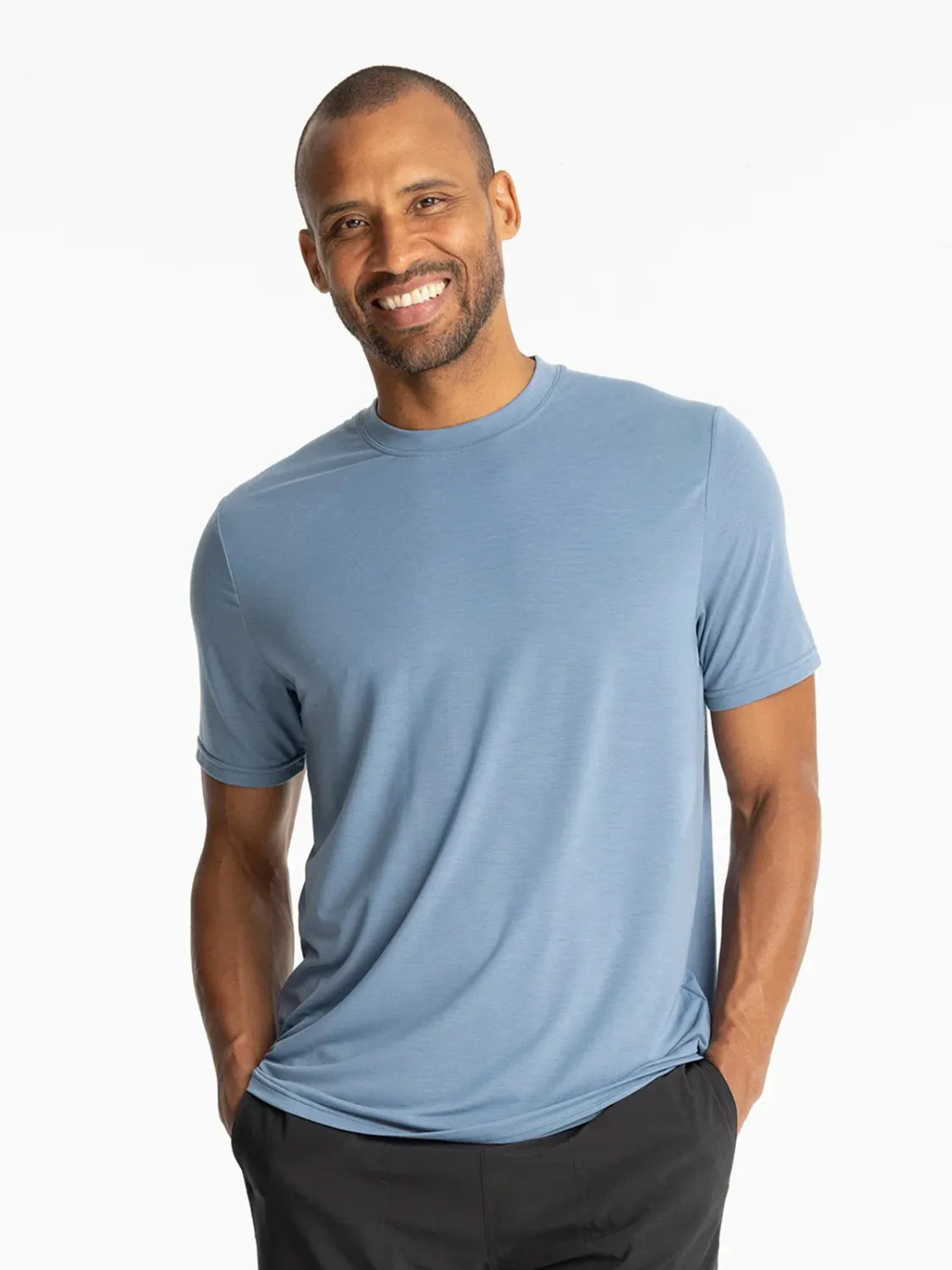 Free Fly Men&#39;s Elevate Lightweight Tee, Color: Bluestone, Size: M