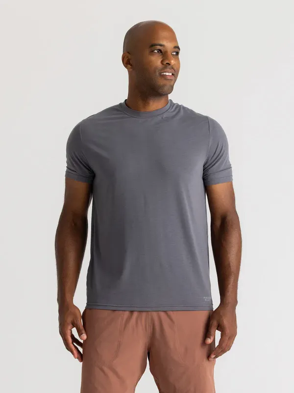 Free Fly Men's Elevate Lightweight Tee