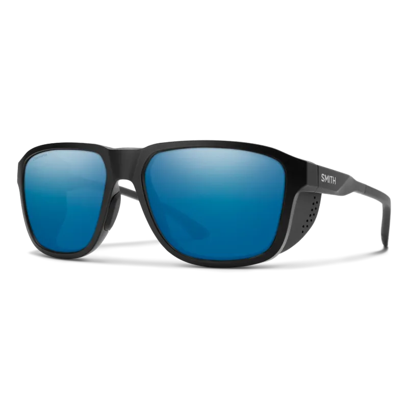 Smith Embark Matte Black| ChromaPop Polarized Glass Blue Mirror