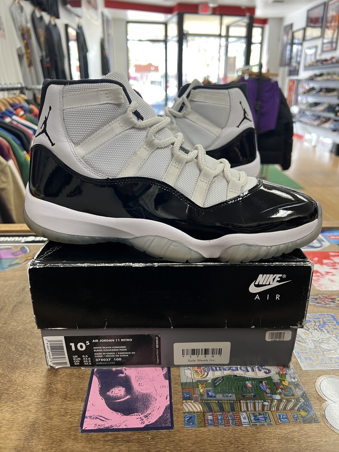 Jordan 11 Concord