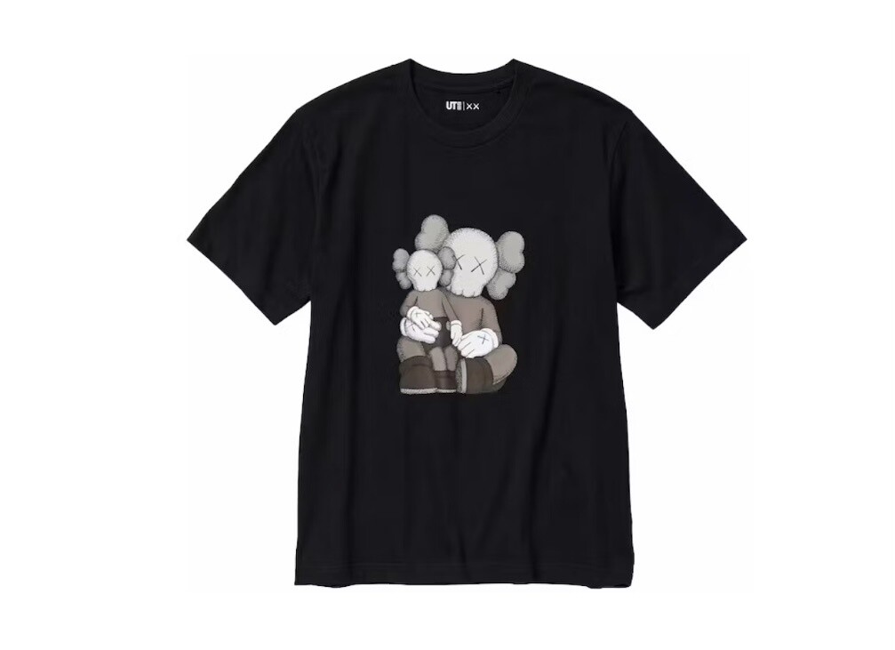 Uniqlo Kaws Tee Size L Used