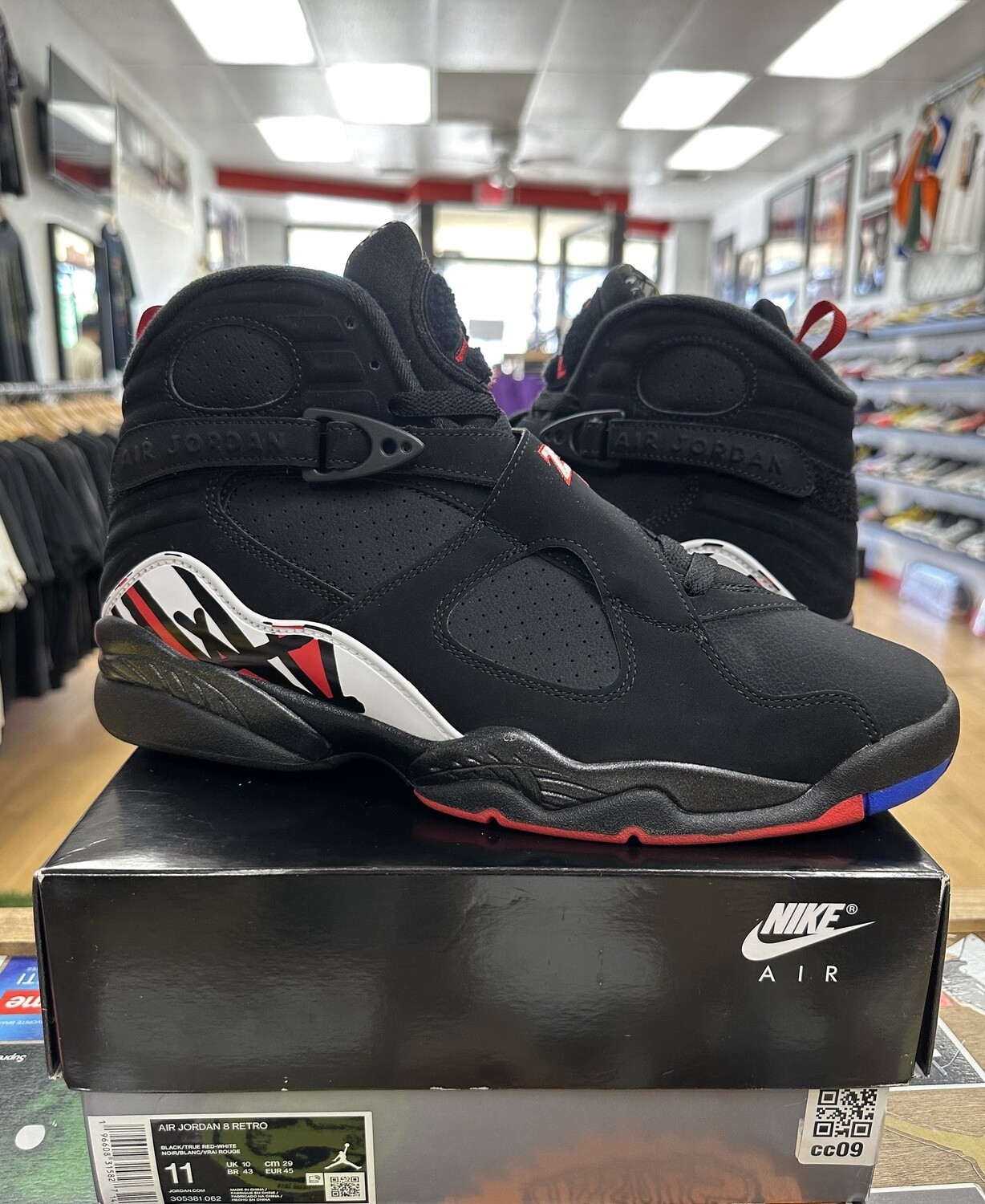 Pre owned Jordan 8 Retro Playoffs (2023) Size 11