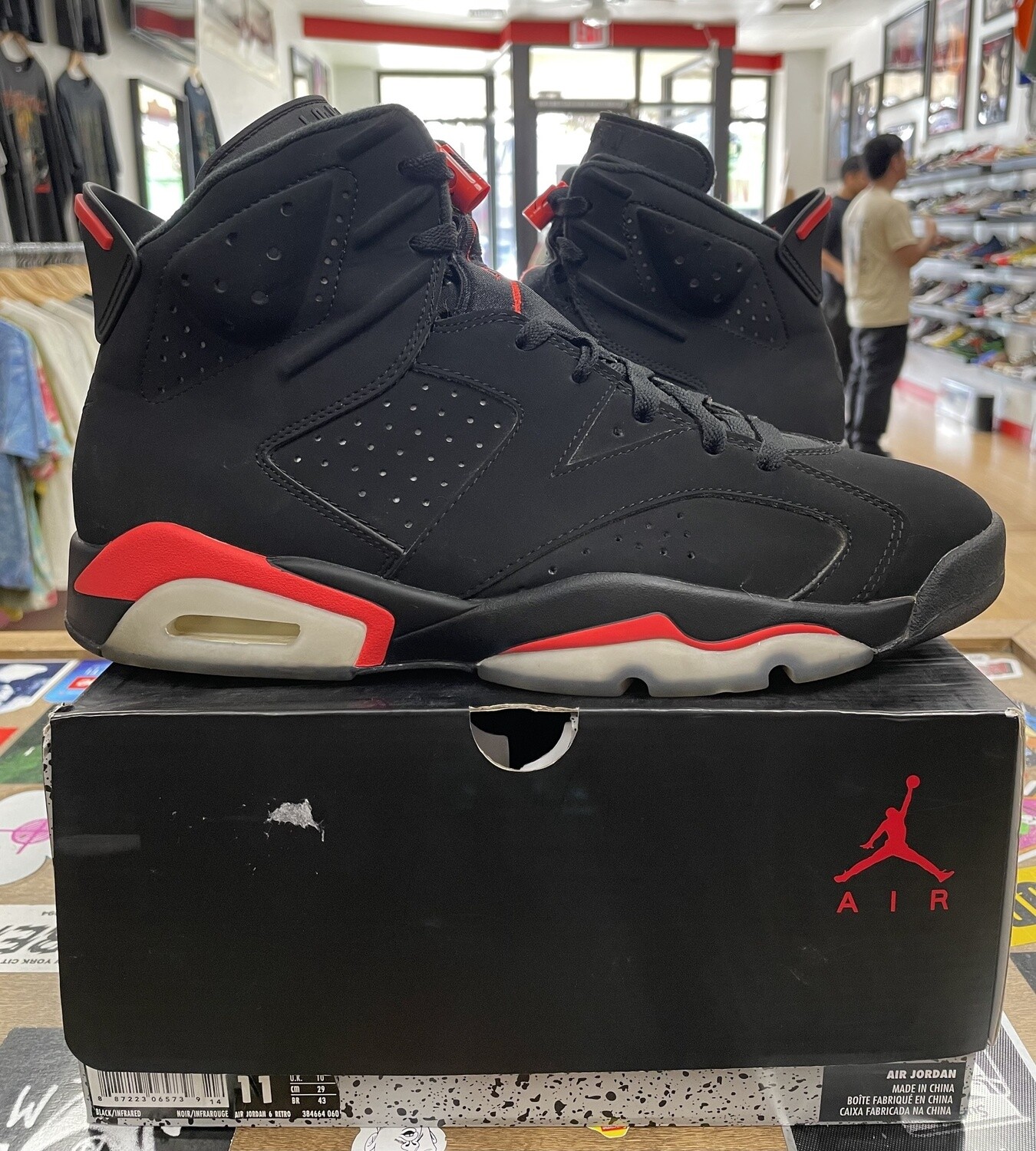 Pre Owned Jordan 6 Infrared Size 11