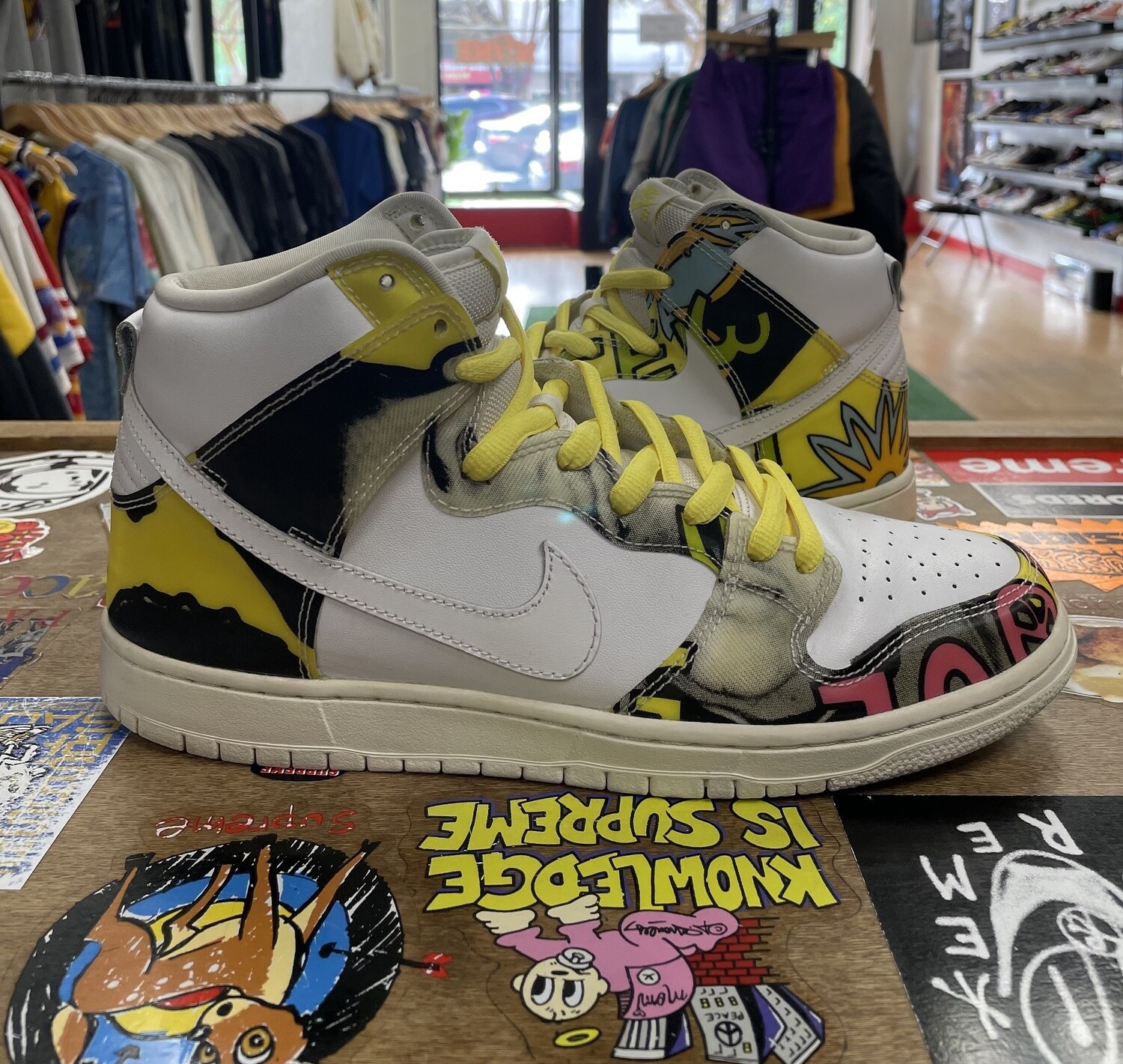 Pre Owned Nike De La Soul SB Dunk High Size 11 No Box