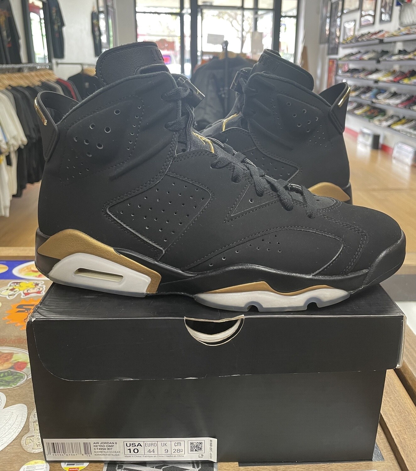 Pre Owned Jordan 6 DMP Size 10