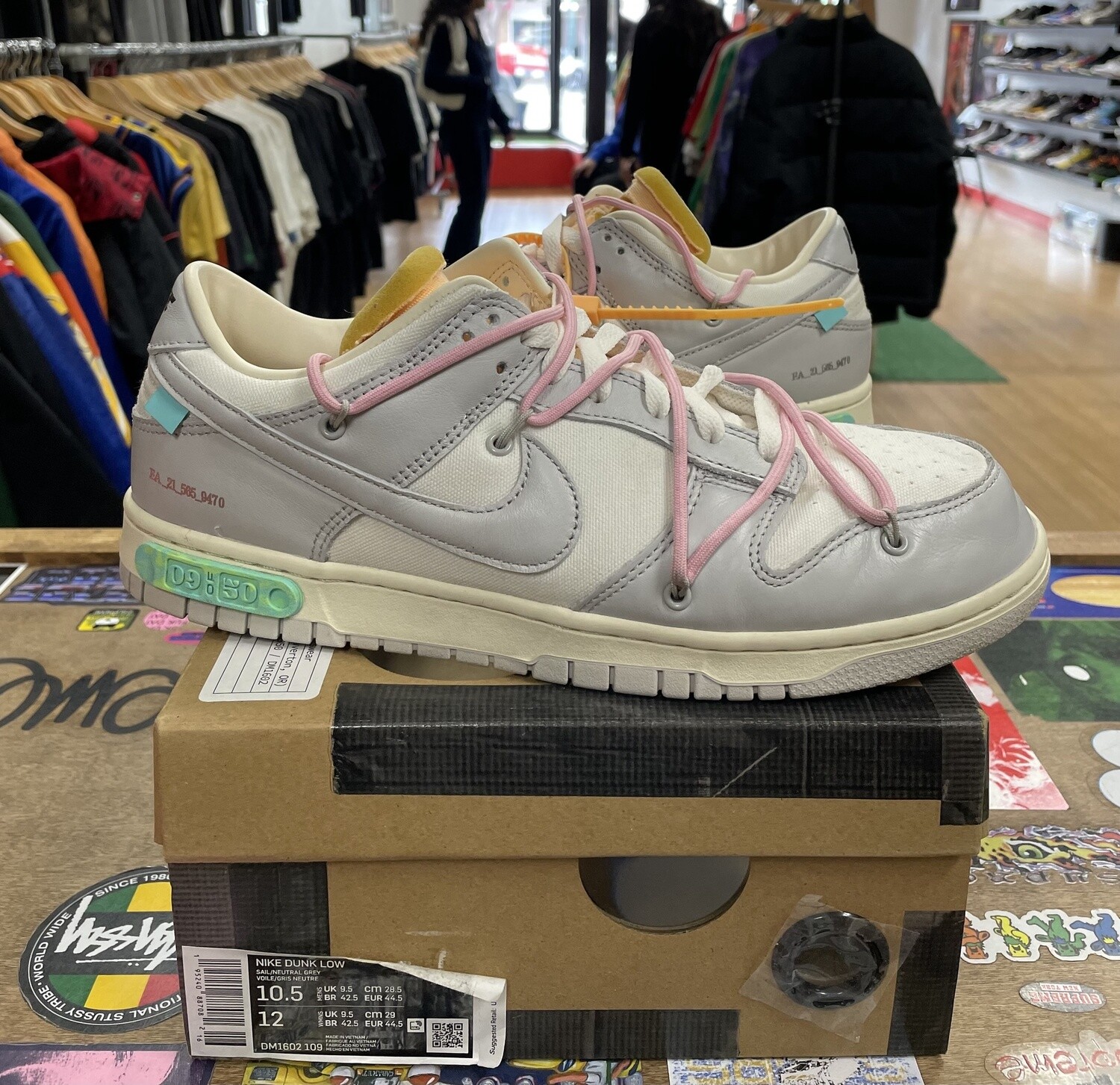 Pre-Owned Off White Nike Dunk Low Lot 9 Size 10.5
