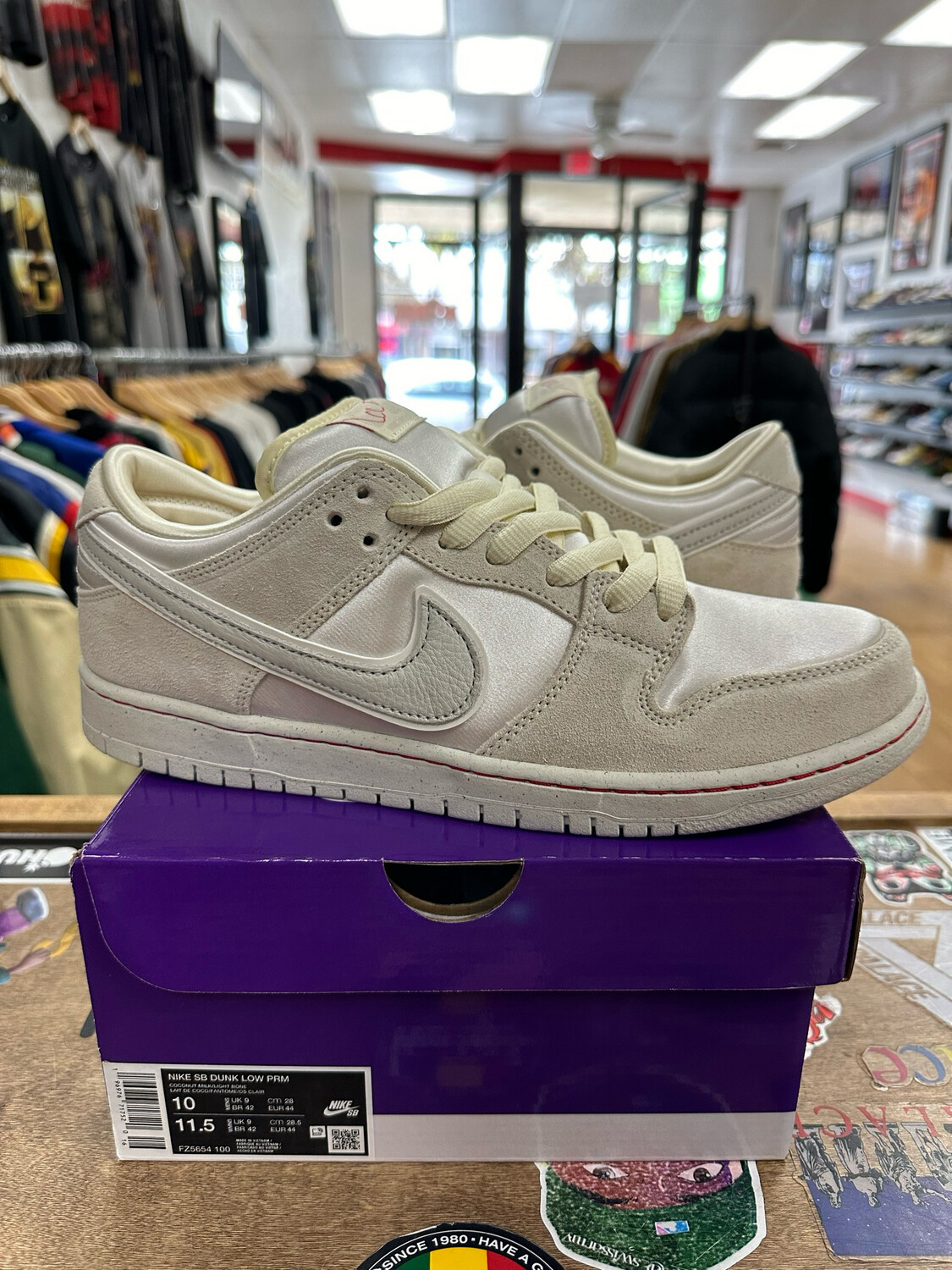 Ds Nike Sb City of Love Light Bone Size 10