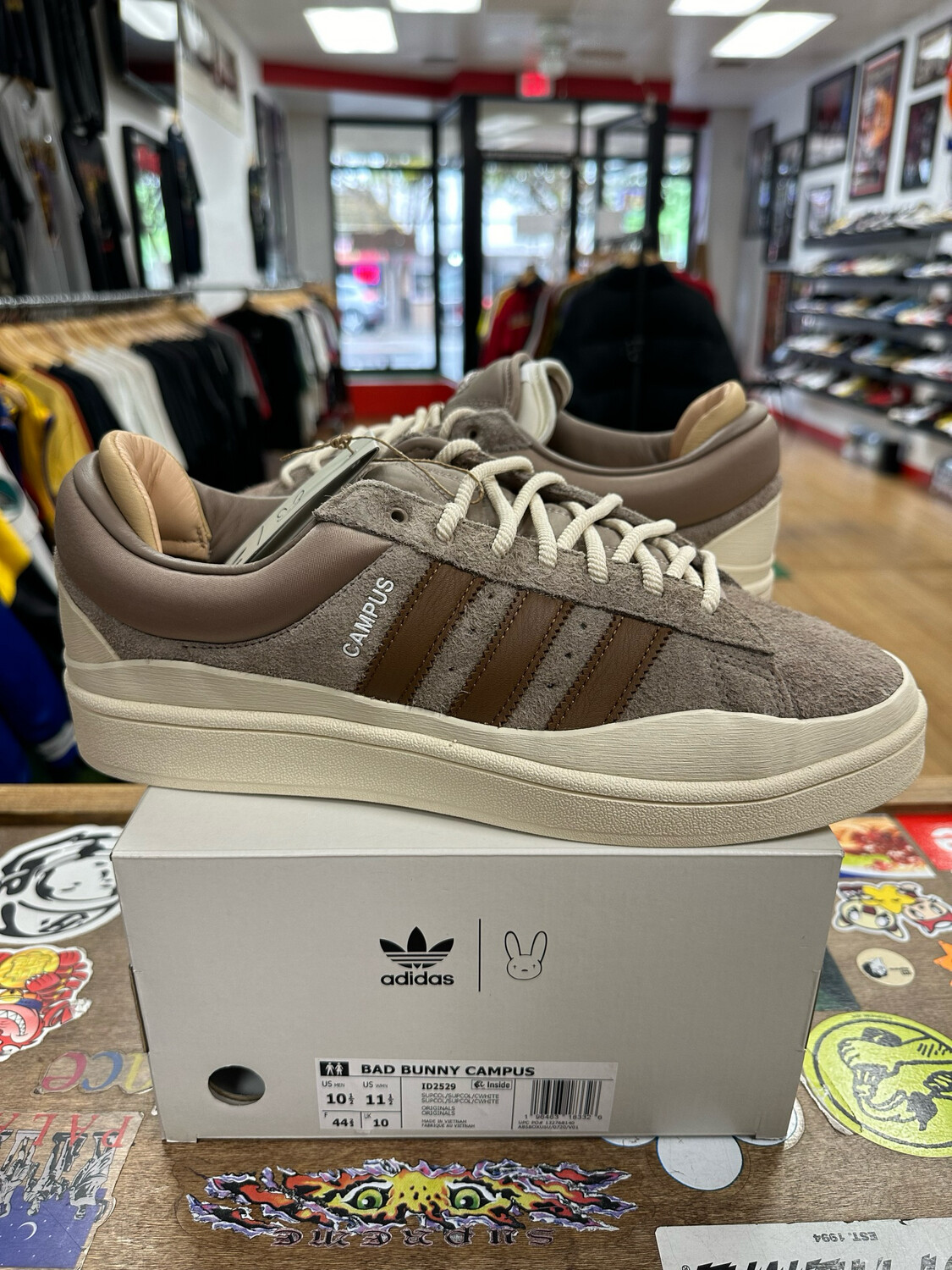 DS Adidas Campus Light Bad Bunny Chalky Brown Size 10.5