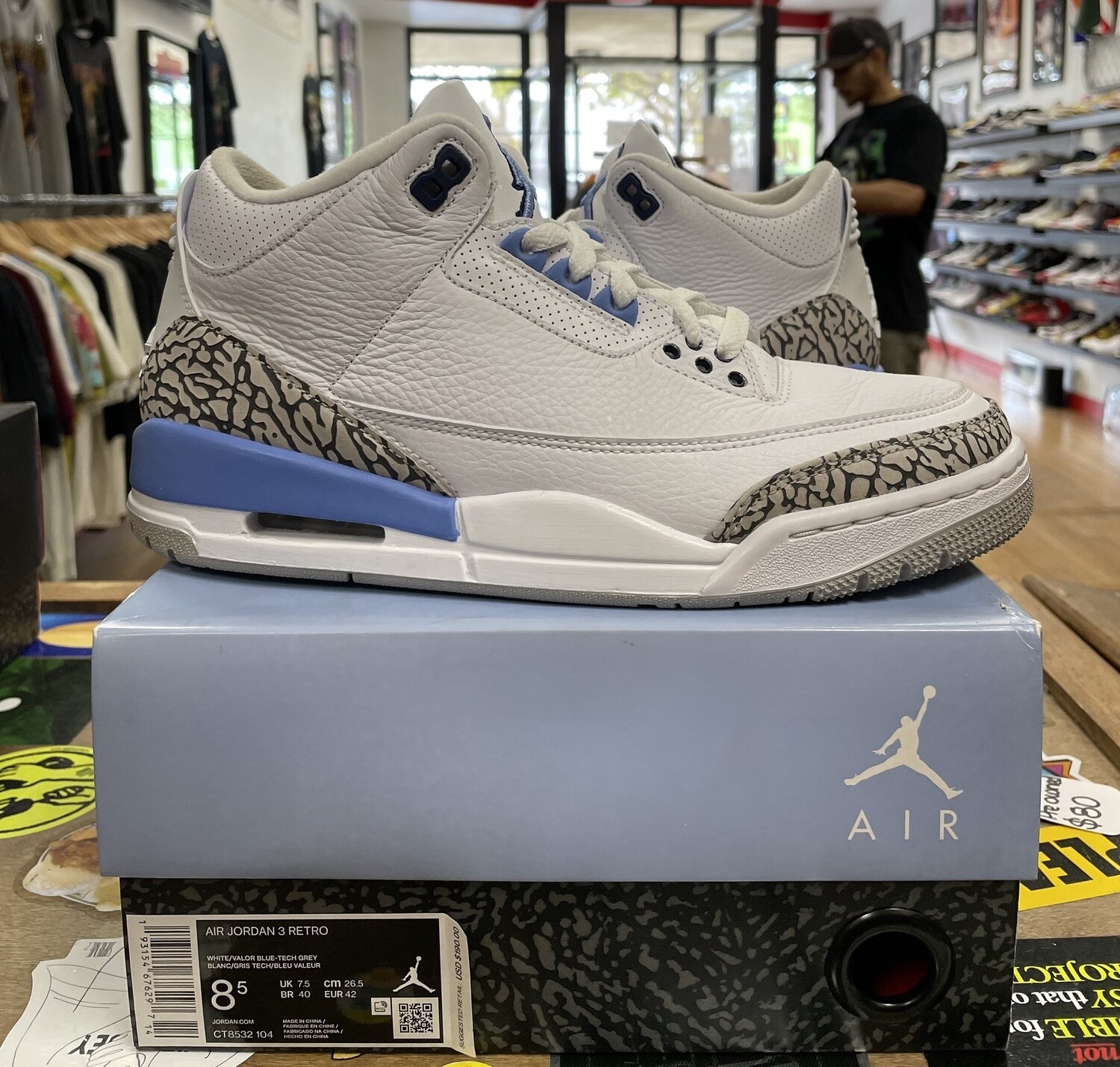 Pre Owned Jordan 3 Retro UNC (2020) Size 8.5