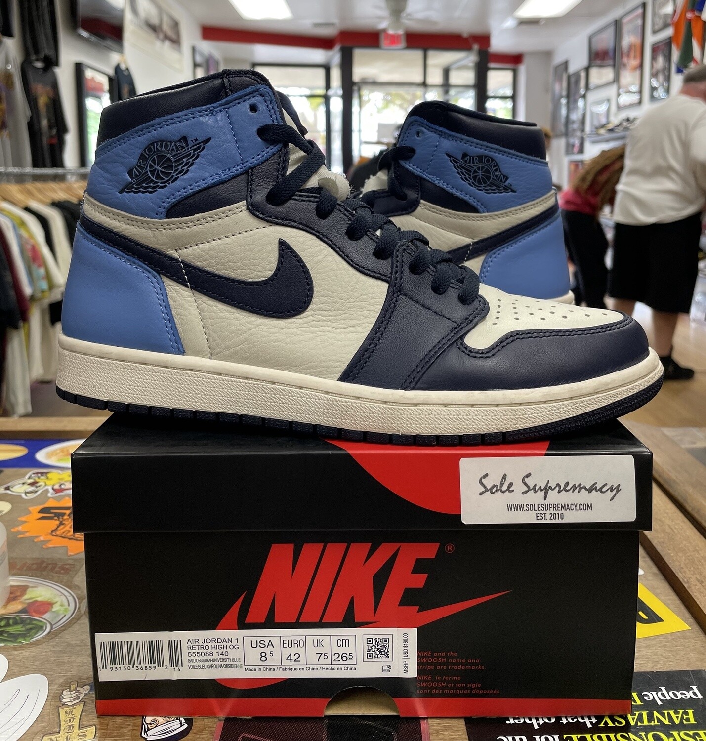 Pre Owned Jordan 1 Retro High Obsidian Size 8.5