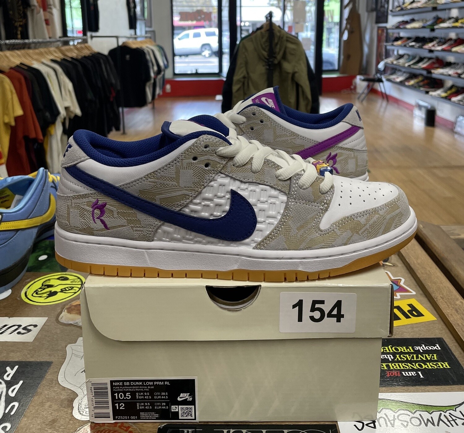 DS Nike SB Dunk Low Rayssa Leal Size 10.5