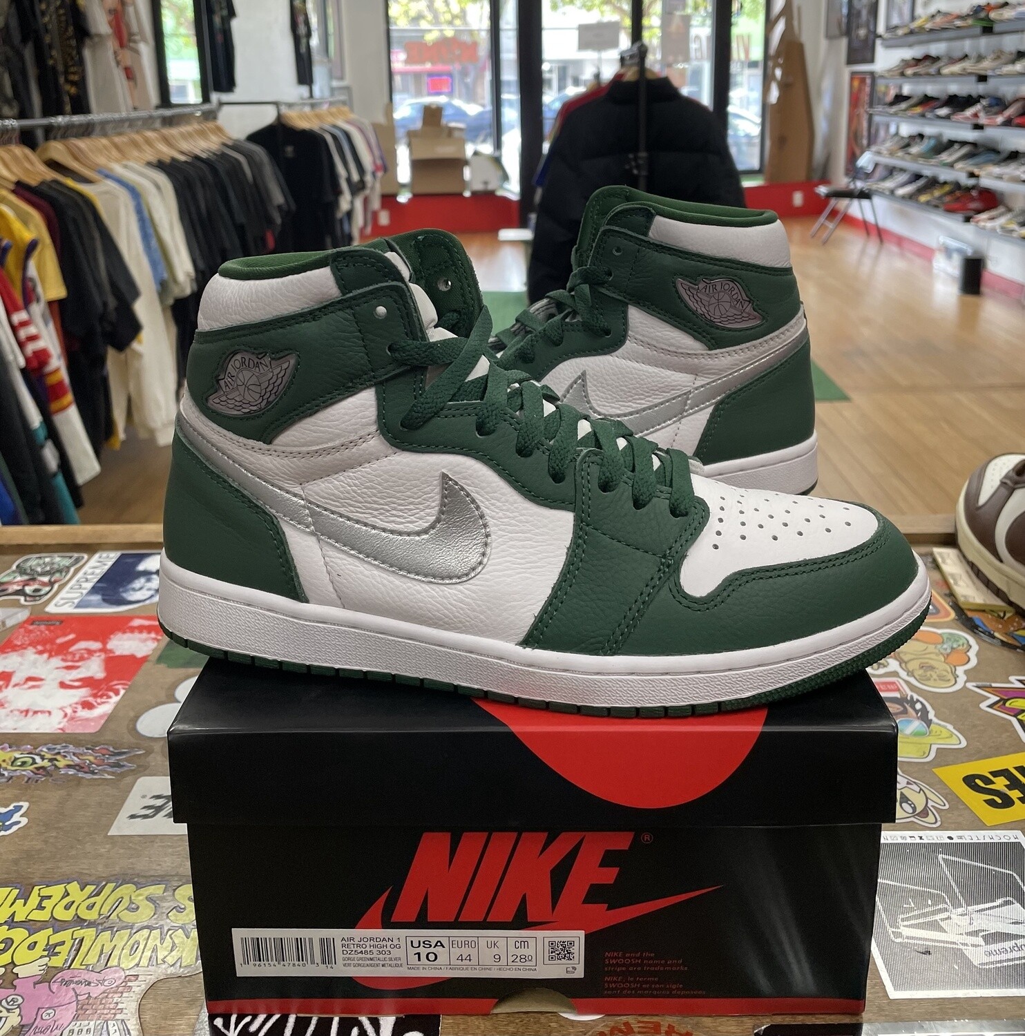 Jordan 1 Gorge Green Pre Owned Size 10