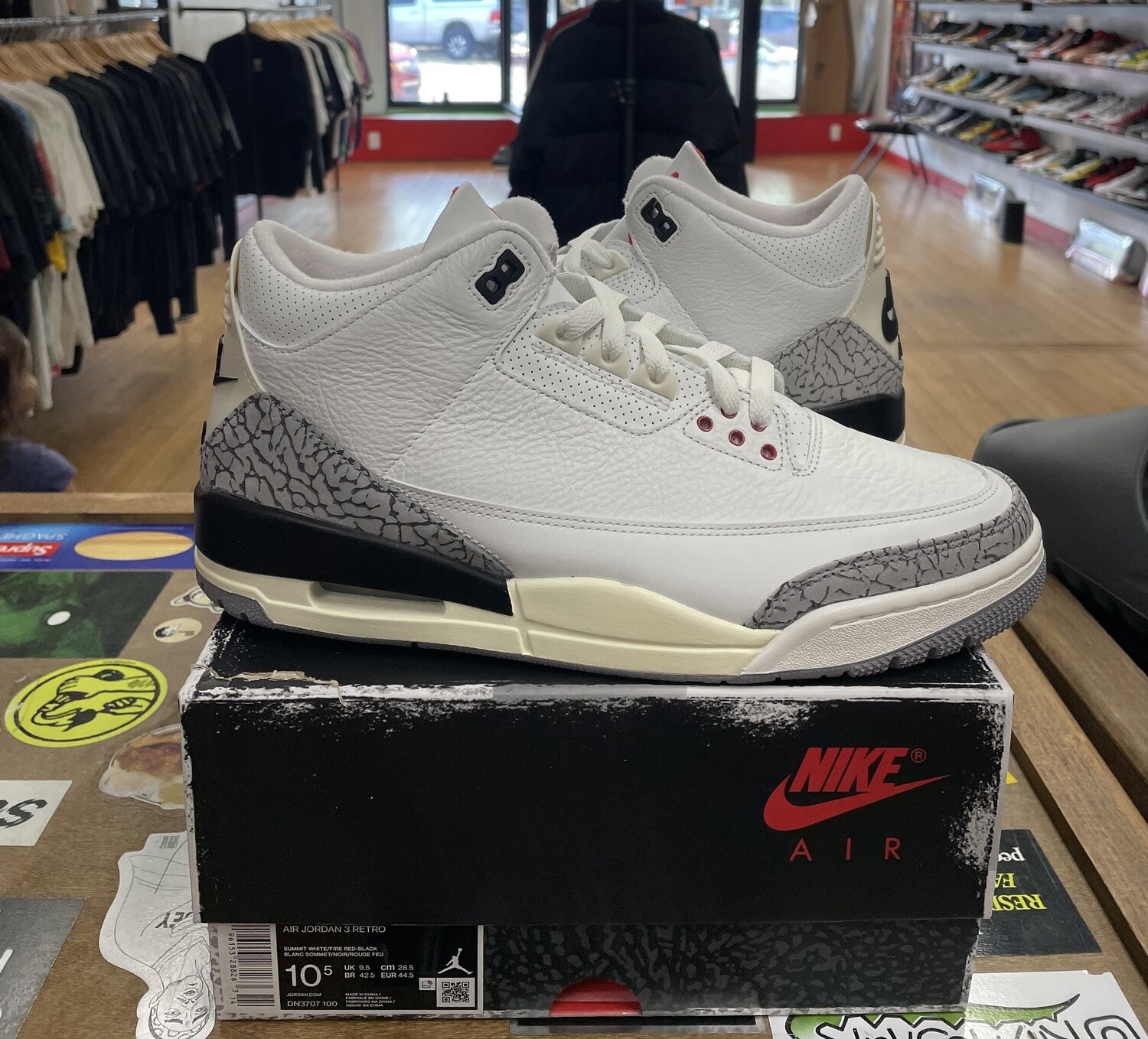DS Jordan 3 Reimagined Size 10.5