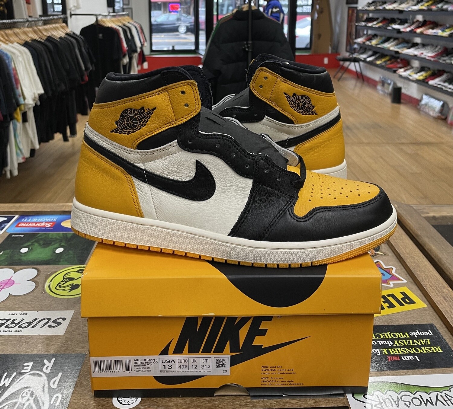 Pre Owned Jordan 1 Retro High OG Taxi Size 13