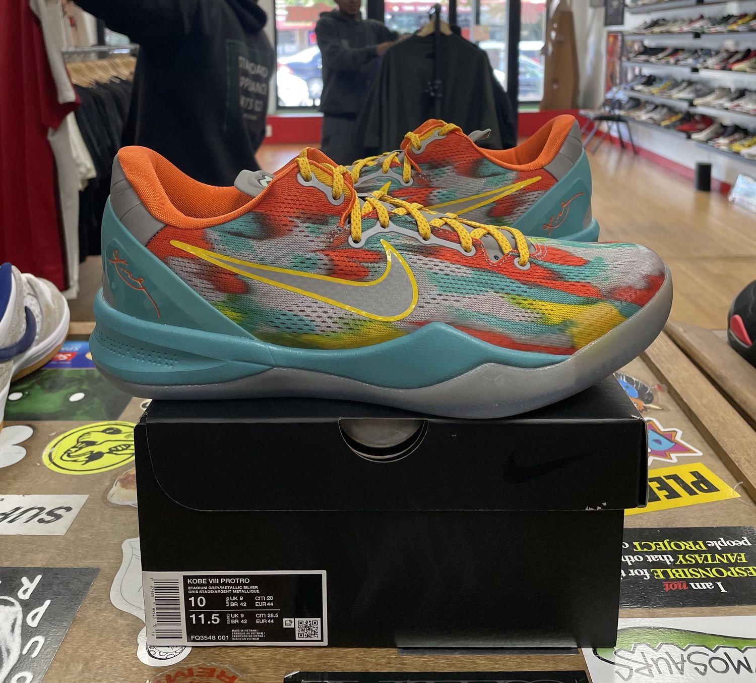 DS Nike Kobe 8 Protro Venice Beach (2024) Size 10