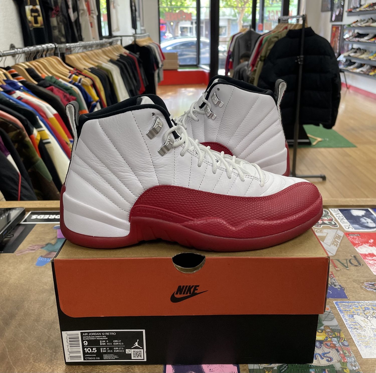 2023 Jordan 12 Cherry Size 9 Used