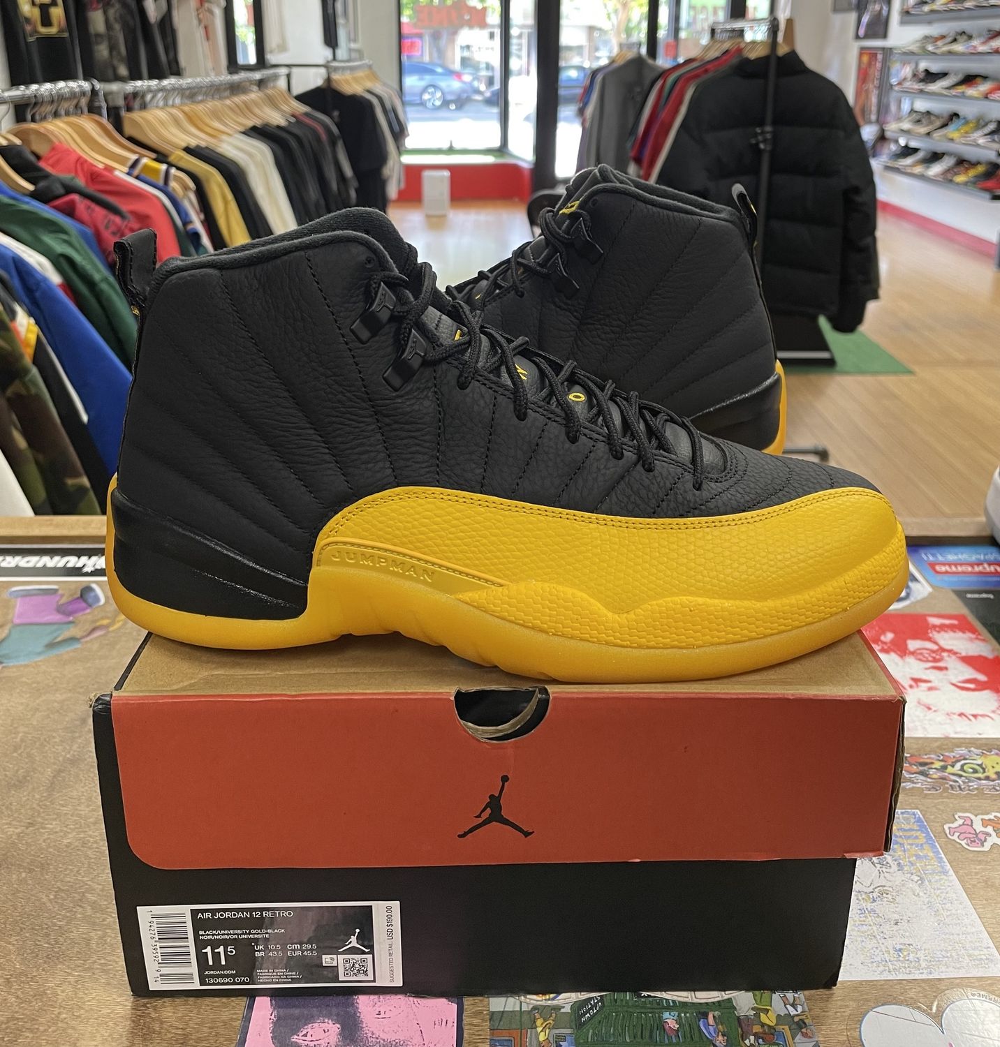 Jordan 12 Taxi Size 11.5 DS