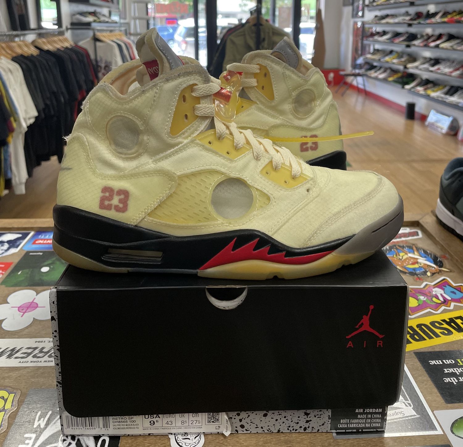 Jordan 5 Off White Sail Size 9.5 Used