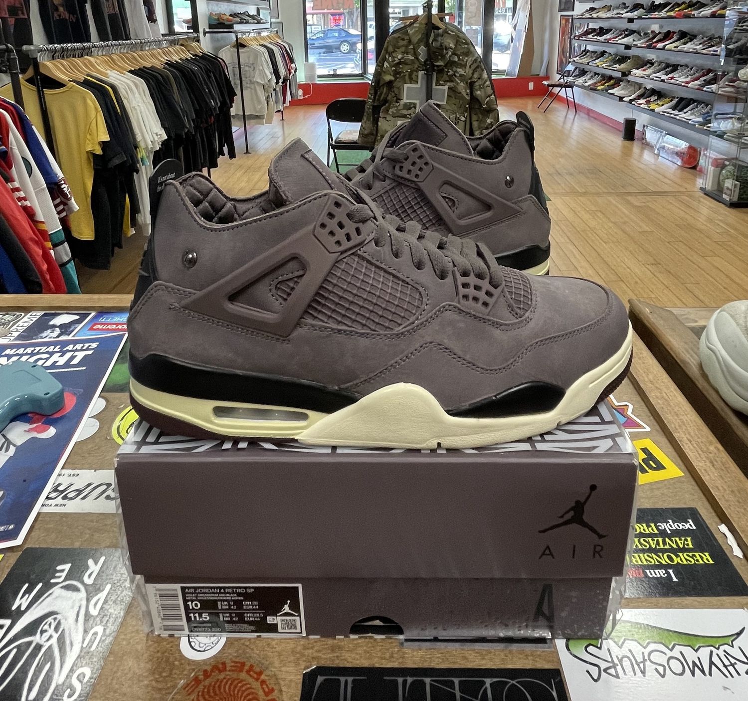 Jordan 4 A Ma Maniere Size 10 Pre Owned