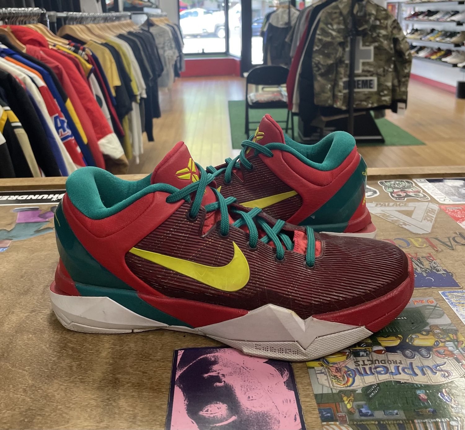 2012 Nike Kobe 7 Year of the Dragon Size 9 Used NO BOX