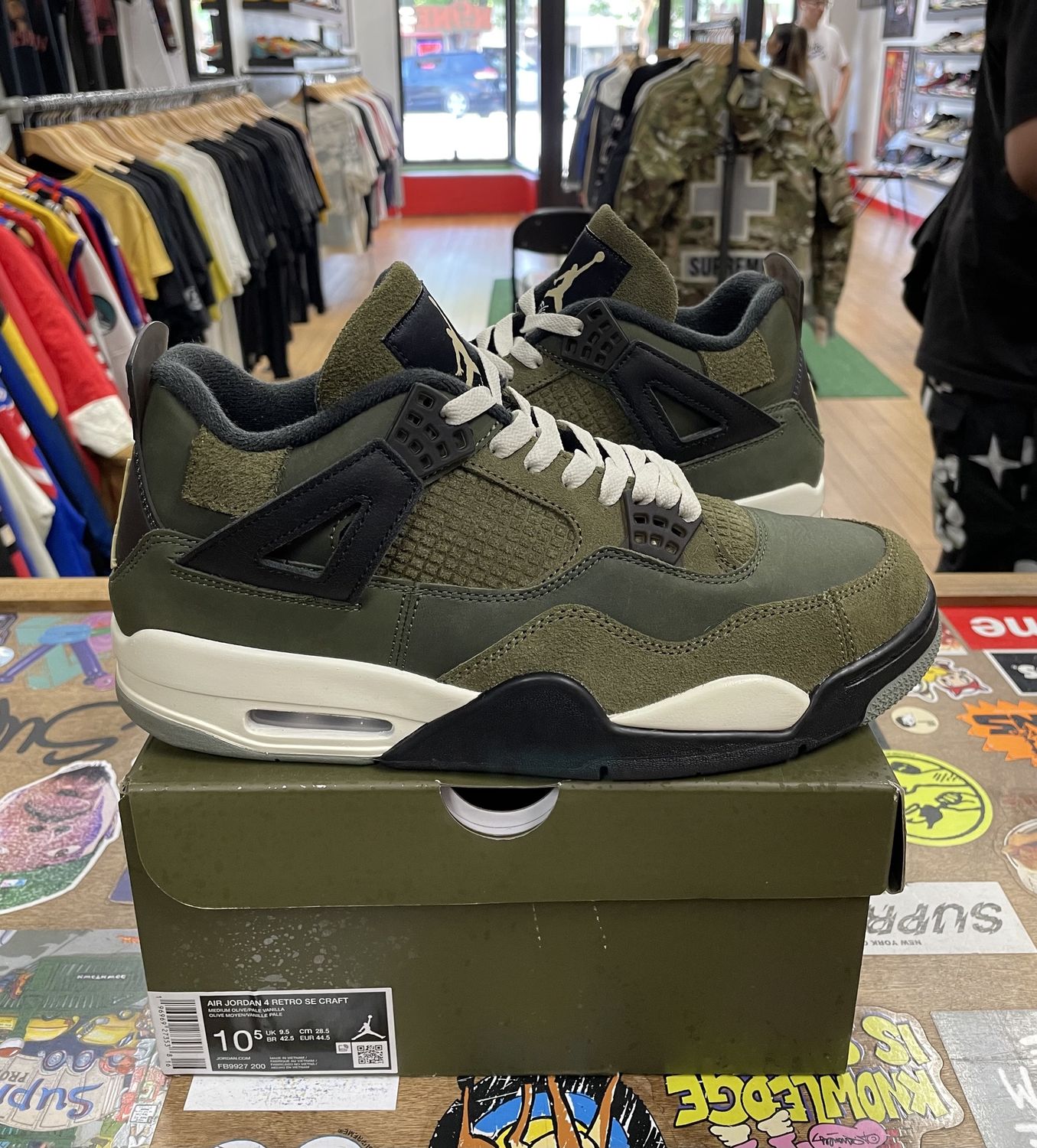 Pre Owned Jordan 4 SE Craft Medium Olive Size 10.5