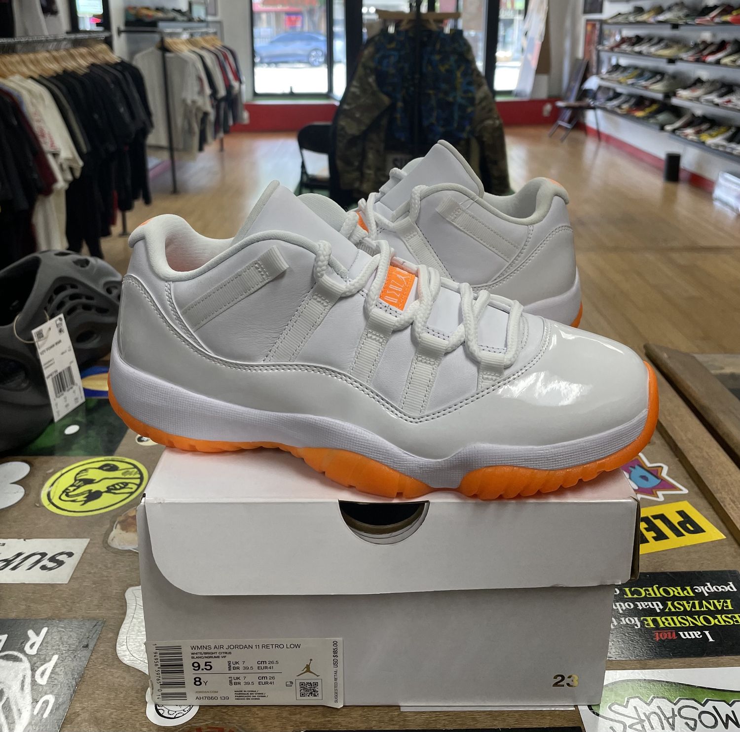 Jordan 11 Citrus Size 9.5W DS