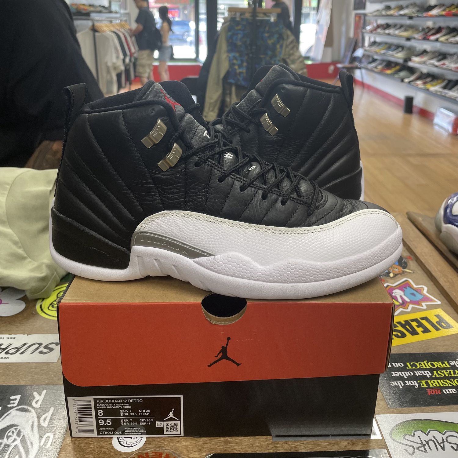 Jordan 12 Playoff Size 8 Pre-Owned