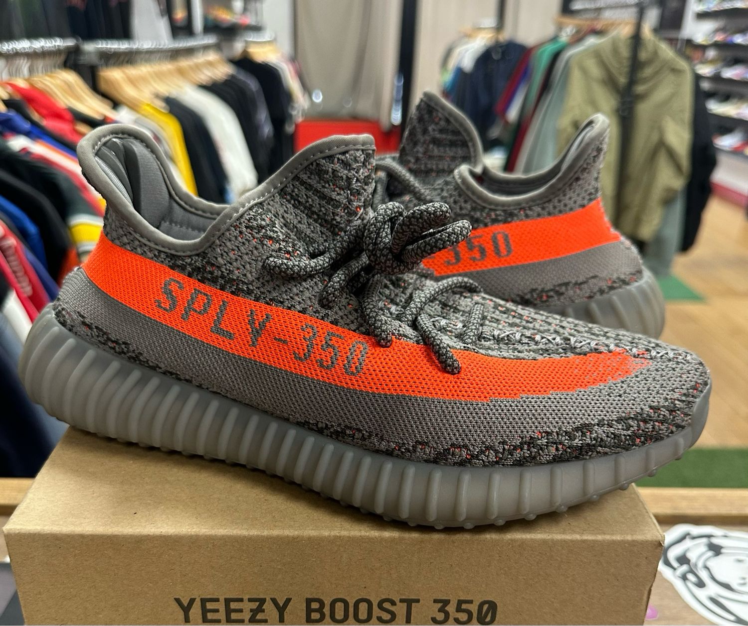 Adidas Yeezy Boost 350 V2 Beluga Reflective Size 7.5 Used