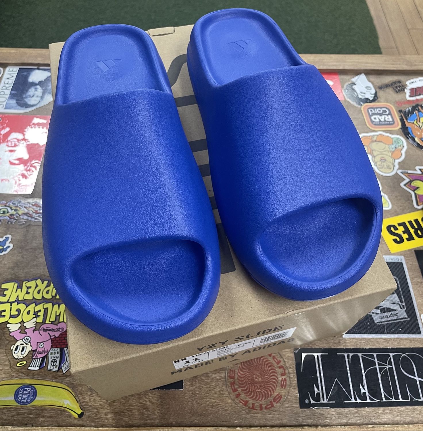 Yeezy Slide Azure Size 11 DS