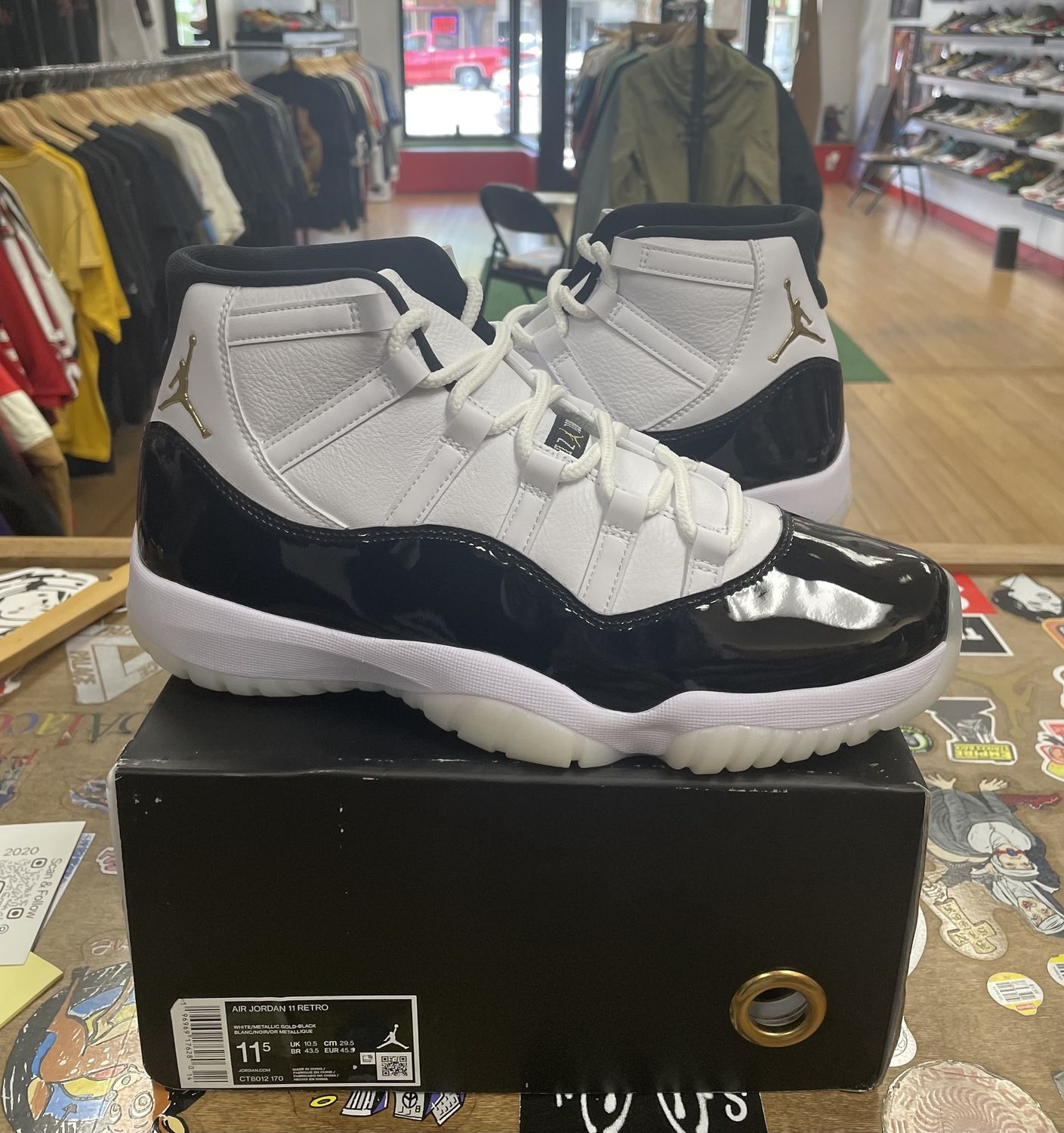 Jordan 11 Retro DMP Gratitude Size 11.5 DS