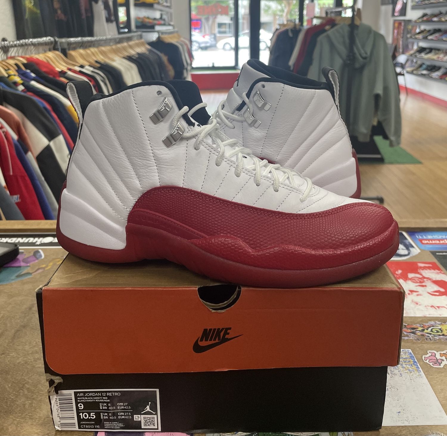 Pre Owned Jordan 12 Retro Cherry Size 9