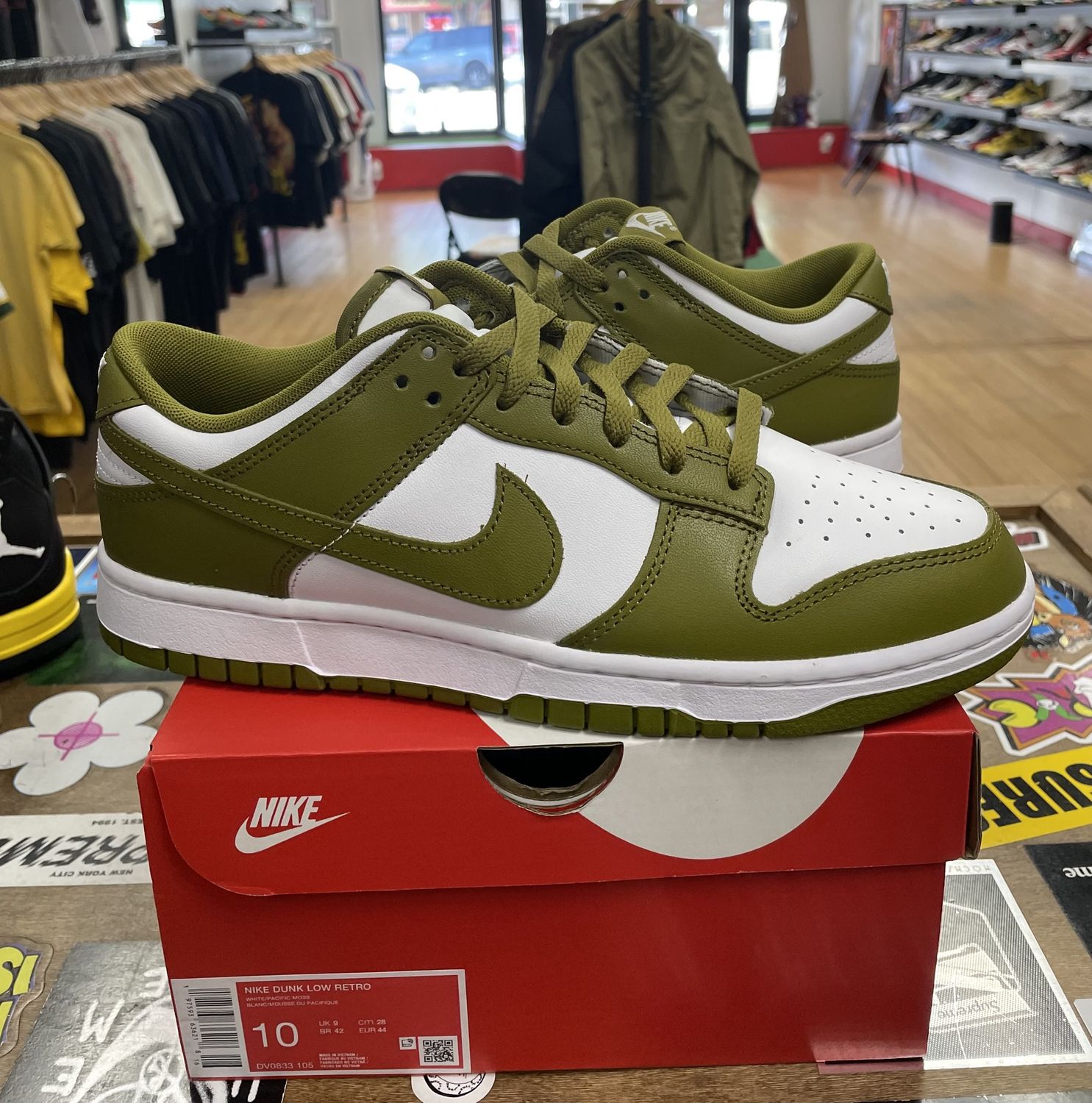 Nike Dunk Pacific Moss Size 10 DS