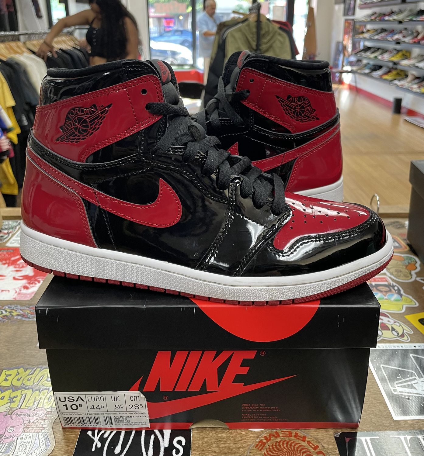 Jordan 1 Retro High OG Patent Bred Size 10.5 Used Replacement Box