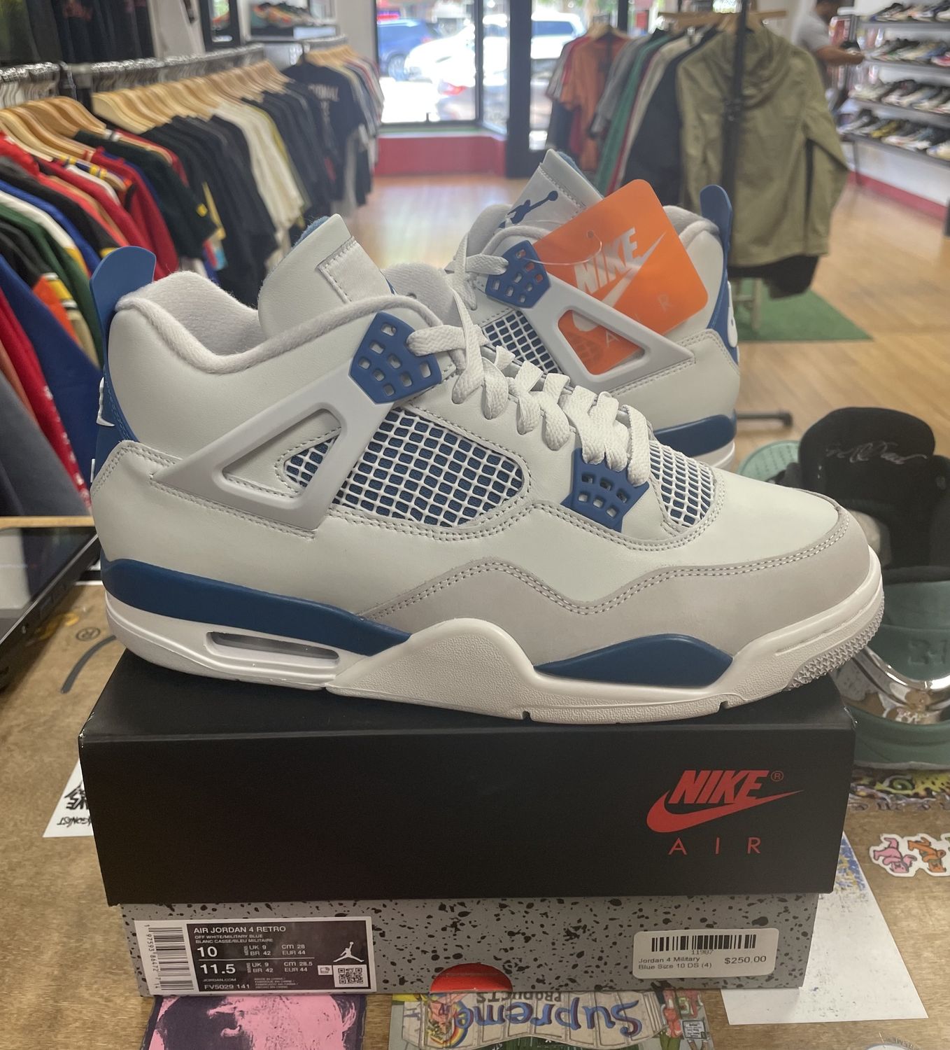 Jordan 4 Military Blue Size 10 DS (4)