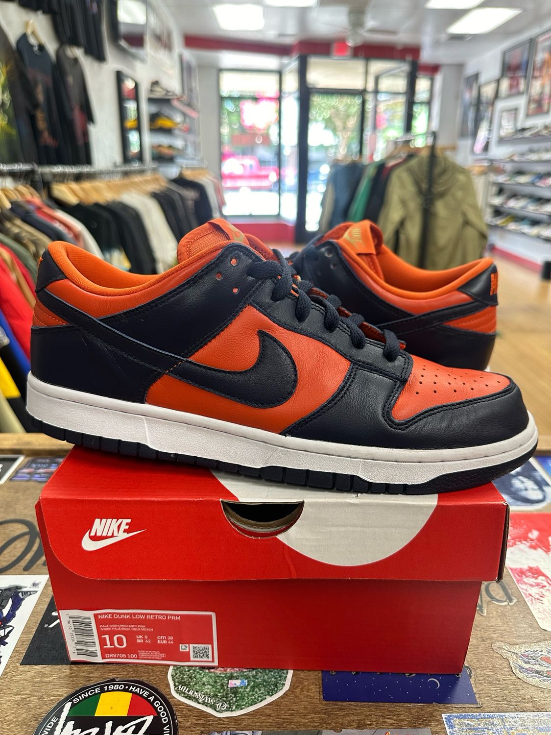 Nike Dunk Low Uni Orange Marine (2020) Size 10 Used Rep Box
