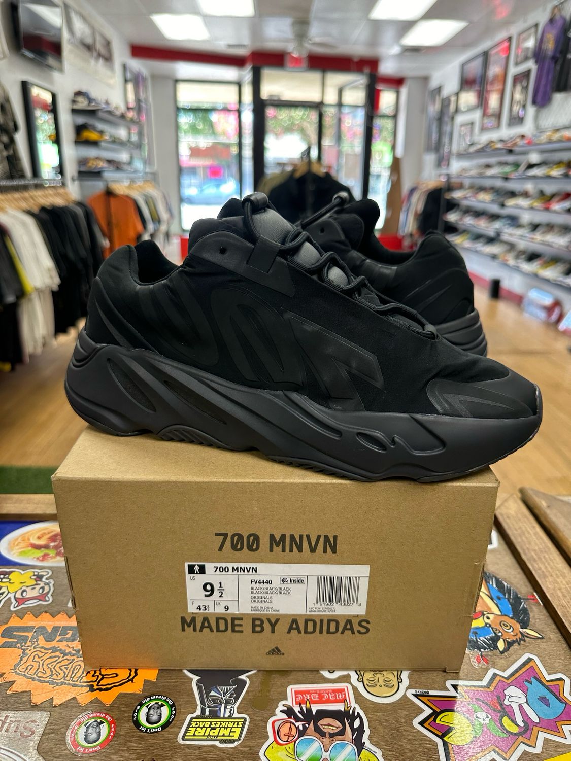 Yeezy 700 MNVN Triple Black Size 9.5 DS