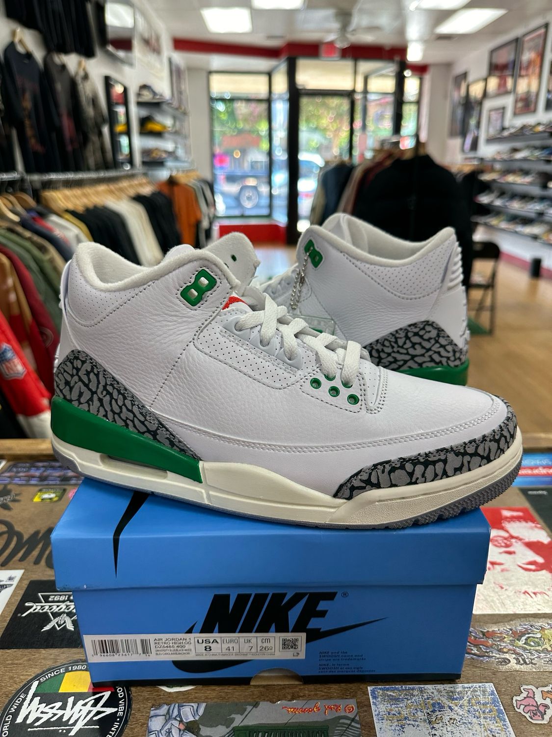 Jordan 3 Retro Lucky Green Size 8M REPLACEMENT BOX