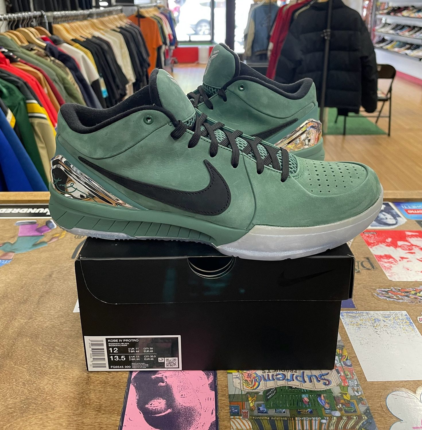 Nike Kobe 4 Protro Girl Dad Size 12 DS